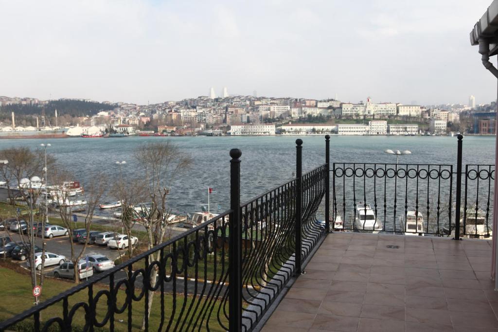 Balat Suites Стамбул Екстер'єр фото